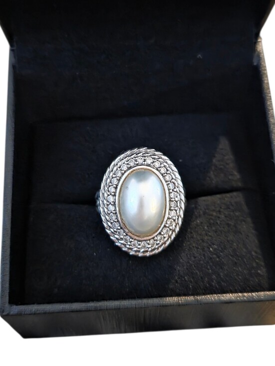 Judith Ripka Jewelry - Judith Ripka Silver Oval Pearl Ring